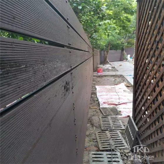 济南庭院木塑栅栏施工